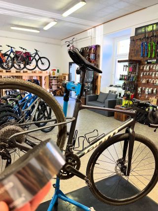 Užíváte prázdniny a dovolenky? V BG pořád makáme na Vašich kolech ať si tu dovču můžete užít na max😇🔥 Zaslechl jsem že...