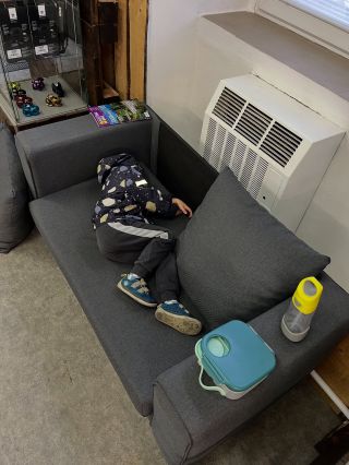 Ti brigádníci dnes to je teda úroveň😴😀 Maká se pod plným! Další zakázky nabíráme příští týden Po/Ut✌️ . . . #cykloservis...